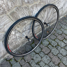 Load image into Gallery viewer, Campagnolo Neutron
