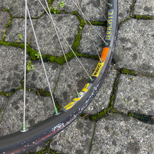 Carica l&#39;immagine nel visualizzatore di Gallery, Mavic SUP Ceramic - HOPE hubs
