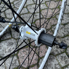 Carica l&#39;immagine nel visualizzatore di Gallery, Mavic Ksyrium Equipe
