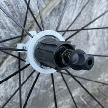 Carica l&#39;immagine nel visualizzatore di Gallery, Mavic Ksyrium Equipe
