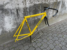 Load image into Gallery viewer, Mariano - Italian handmade aluminium frame
