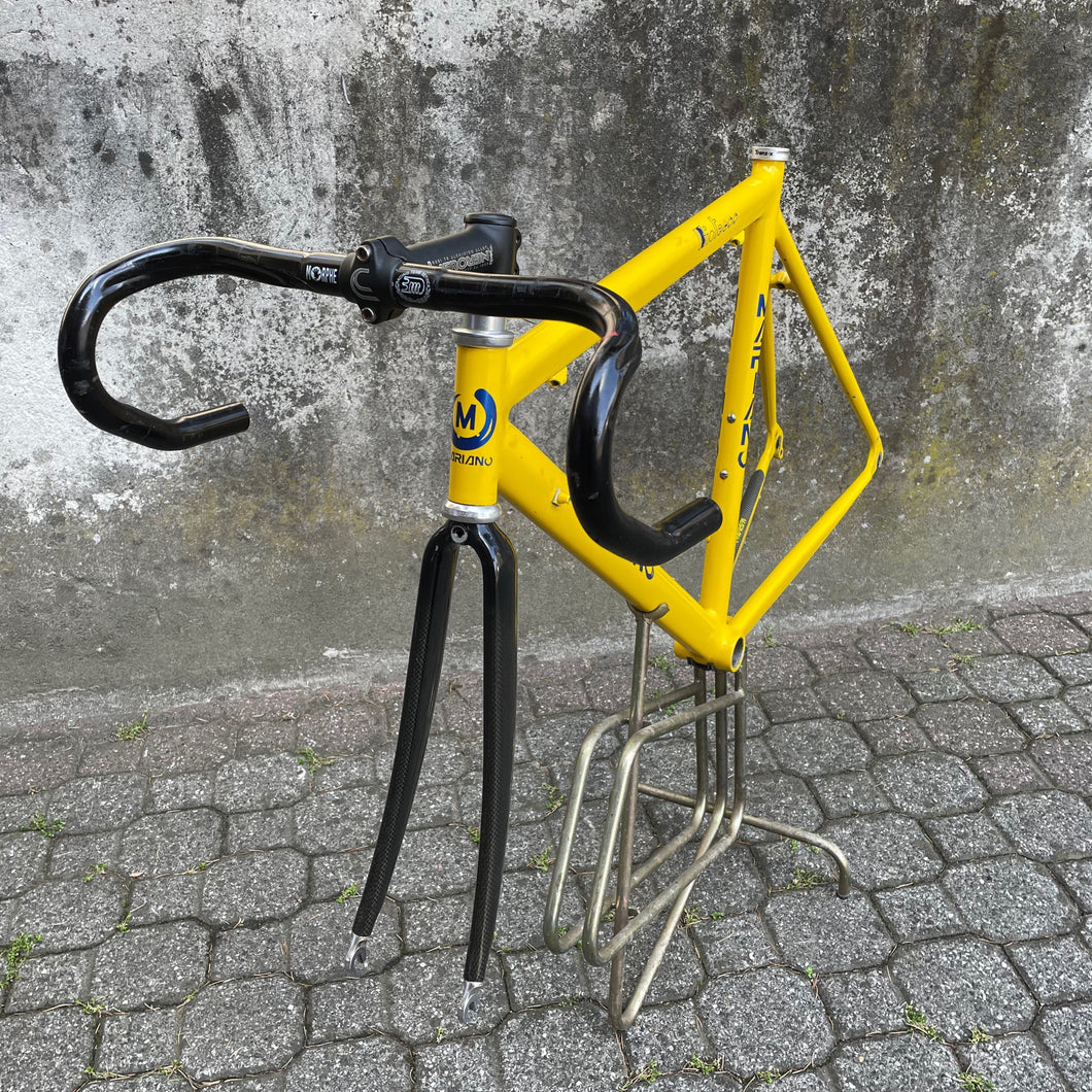 Mariano - Italian handmade aluminium frame