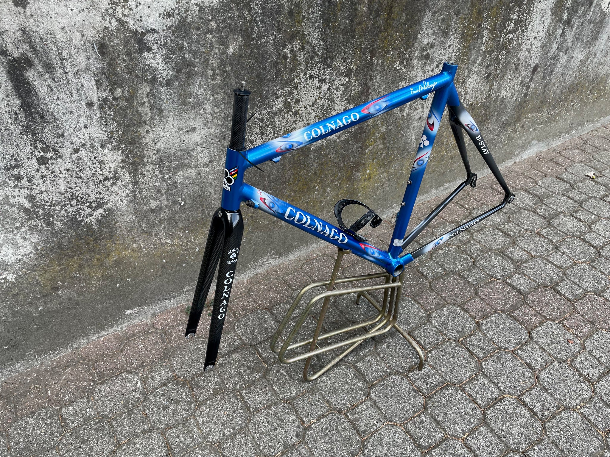 最終値下げ【引取限定】COLNAGO B-STAY【福岡】 Colnago Dream B-Stay – Bike Square | Premium Cycling Components