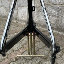 Load image into Gallery viewer, Trek Speed Concept 9.9
