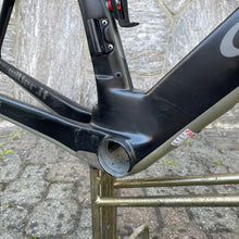 Load image into Gallery viewer, Wilier Cento1Air
