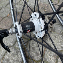 Load image into Gallery viewer, Fulcrum Racing Zero
