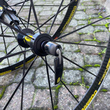 Load image into Gallery viewer, Mavic Cosmic Carbone SL
