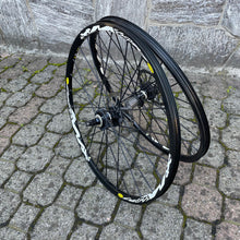 Carica l&#39;immagine nel visualizzatore di Gallery, Mavic Crossmax XL
