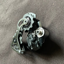 Load image into Gallery viewer, Shimano Dura Ace 9070
