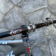 Carica l&#39;immagine nel visualizzatore di Gallery, Trek Elite 9.8 OCLV
